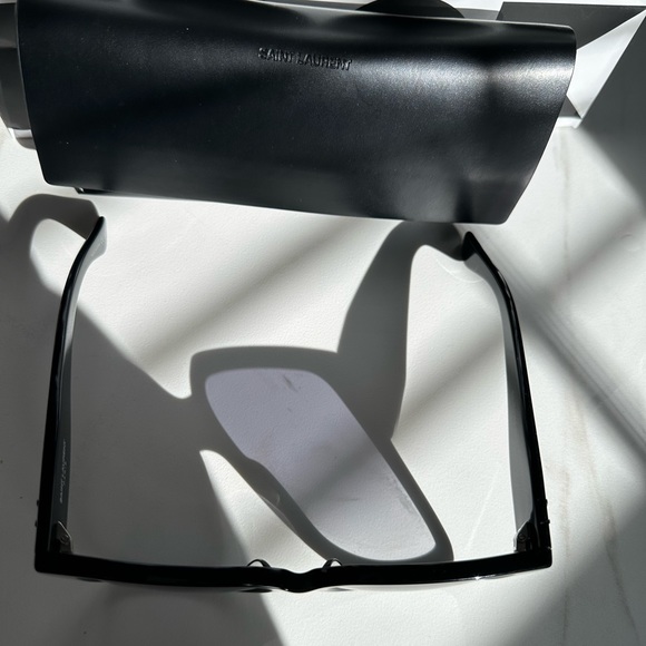 SAINT LAURENT M9 YSL Logo Black Bold Rectangular Unisex Sunglasses - Picture 3 of 9